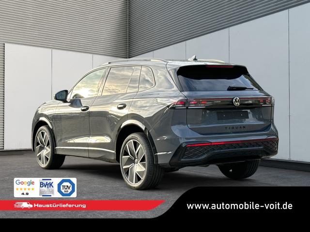 Volkswagen / Tiguan / Grau / / / PANO+HD MATRIX+AHK+NAVI+BLACK STYLE+20 LM+ACC