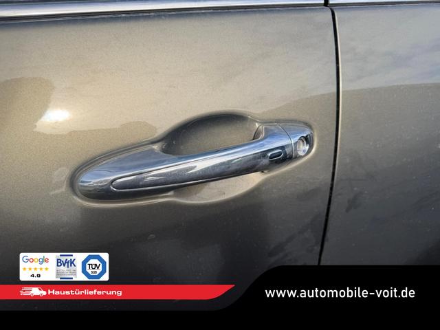 Toyota Hilux 2.8 48V AT 4WD APP ACC CAM SHZ 