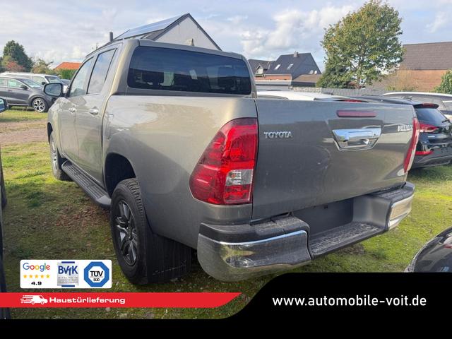 Toyota Hilux 2.8 48V AT 4WD APP ACC CAM SHZ 