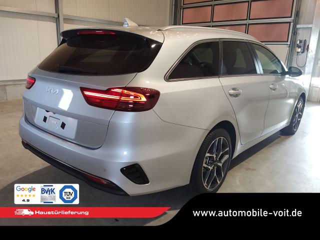 Kia / Ceed Sportswagon / Silber / / / , Beispielbilder, ggf. teilweise mit Sonderausstattung
