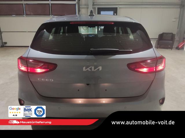 Kia / Ceed Sportswagon / Grau / / / , Beispielbilder, ggf. teilweise mit Sonderausstattung