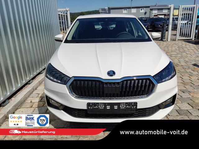 Skoda / Fabia / Wei&szlig; / / / , Beispielbilder, ggf. teilweise mit Sonderausstattung