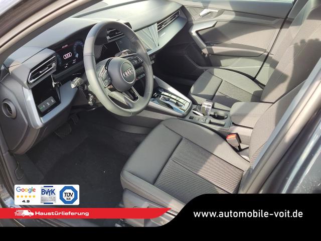 Audi / A3 Sportback / Grau / / / 