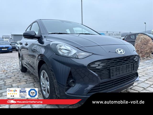 Hyundai / i10 / Grau / / / 