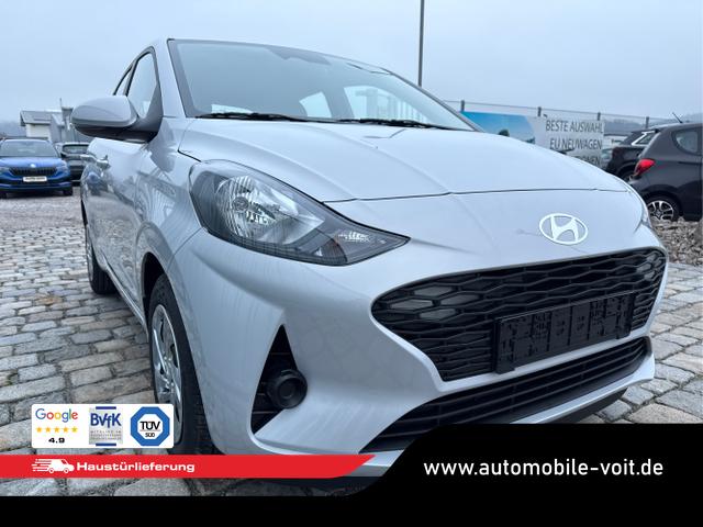 Hyundai / i10 / Silber / / / 