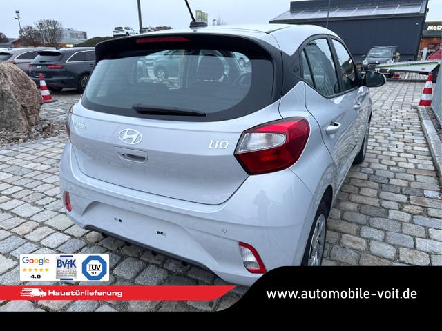 Hyundai / i10 / Silber / / / 