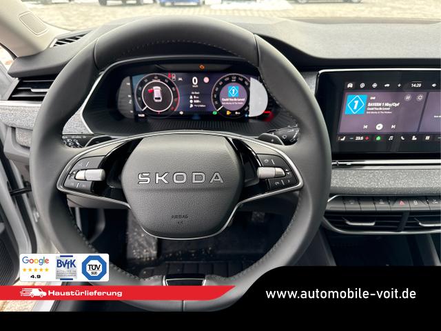 Skoda / Octavia Combi / Wei&szlig; / / / , Beispielbilder, ggf. teilweise mit Sonderausstattung