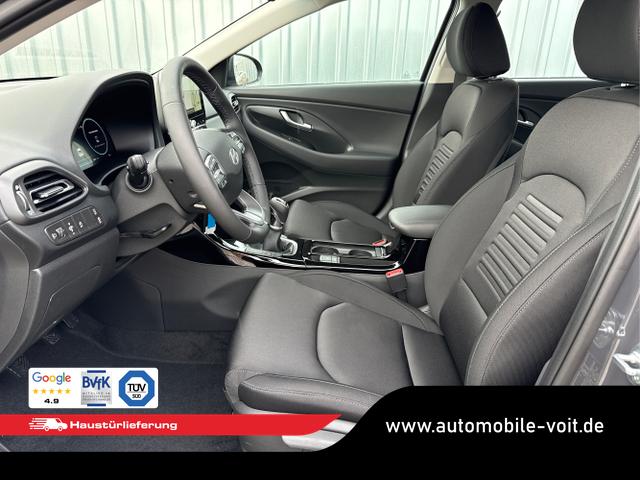 Hyundai / i30 / Grau / / / 