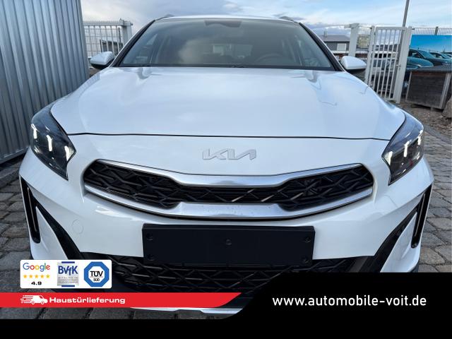 Kia / XCeed / Wei&szlig; / / / , Beispielbilder, ggf. teilweise mit Sonderausstattung