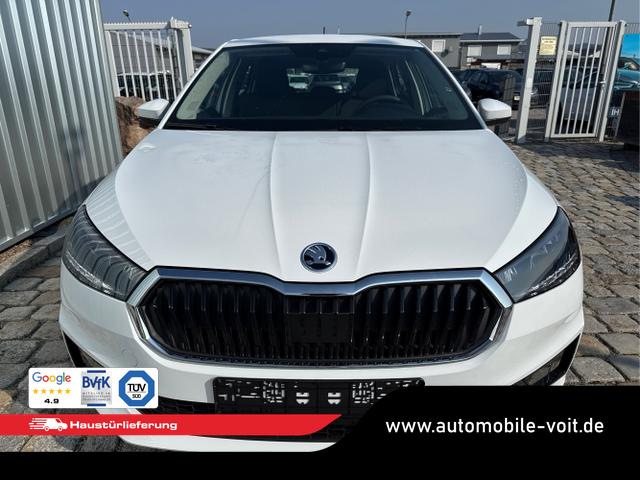 Skoda / Fabia / Wei&szlig; / / / , Beispielbilder, ggf. teilweise mit Sonderausstattung