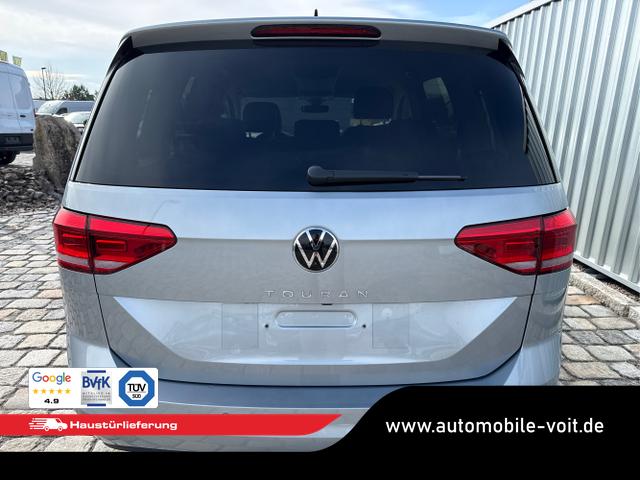 Volkswagen / Touran / Silber / / / , Beispielbilder, ggf. teilweise mit Sonderausstattung