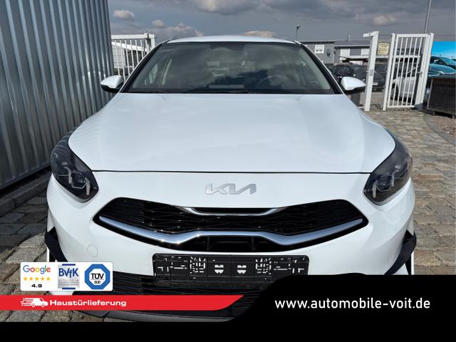 Kia / Ceed / Wei&szlig; / / / , Beispielbilder, ggf. teilweise mit Sonderausstattung