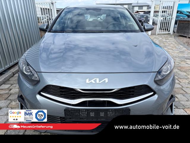 Kia / Ceed / Silber / / / , Beispielbilder, ggf. teilweise mit Sonderausstattung