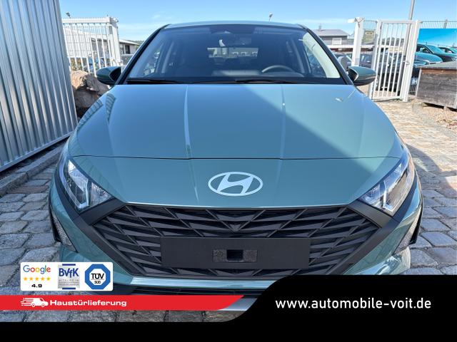 Hyundai / i20 / Gr&uuml;n / / / 