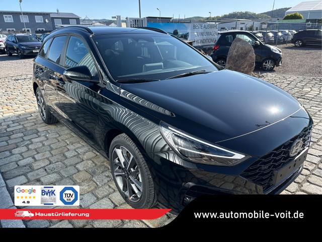 Hyundai / i30 Kombi / Schwarz / / / , Beispielbilder, ggf. teilweise mit Sonderausstattung
