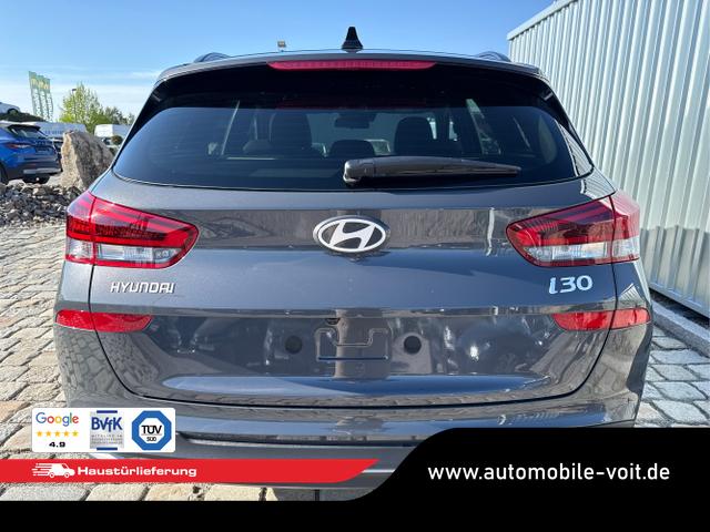 Hyundai / i30 Kombi / Grau / / / , Beispielbilder, ggf. teilweise mit Sonderausstattung