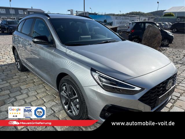 Hyundai / i30 Kombi / Silber / / / , Beispielbilder, ggf. teilweise mit Sonderausstattung