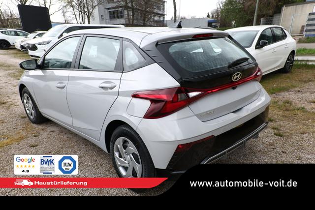 Hyundai i20 Select DCT MY26 Nav Kam PDC Klima Temp CarP 