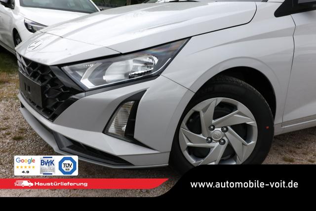 Hyundai i20 Select DCT MY26 Nav Kam PDC Klima Temp CarP 