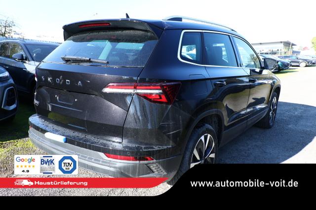 Skoda Karoq Selection TSI 150 DSG Pano AHK NavC SideA Leder ACC 