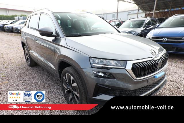 Skoda Karoq Selection TSI 150 DSG Pano AHK NavC SideA Leder ACC 