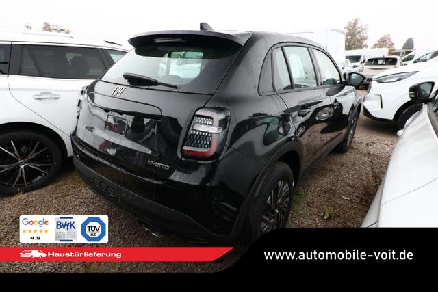 Fiat 600 MHEV 145 DCT LED Nav ACC Kam Keyl Klimaaut 