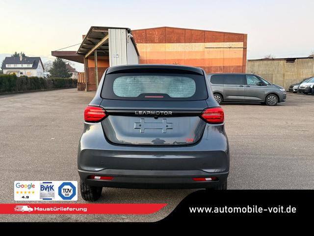 Leapmotor T03 37,3 kWh Pano Nav Kam ACC PDC LaneA 15Z BSD 