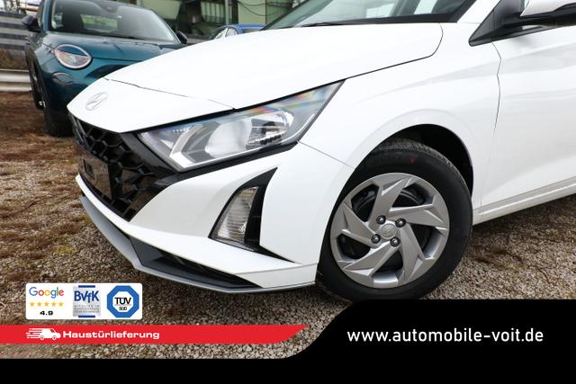 Hyundai i20 Select DCT MY26 Nav Kam PDC Klima Temp CarP 