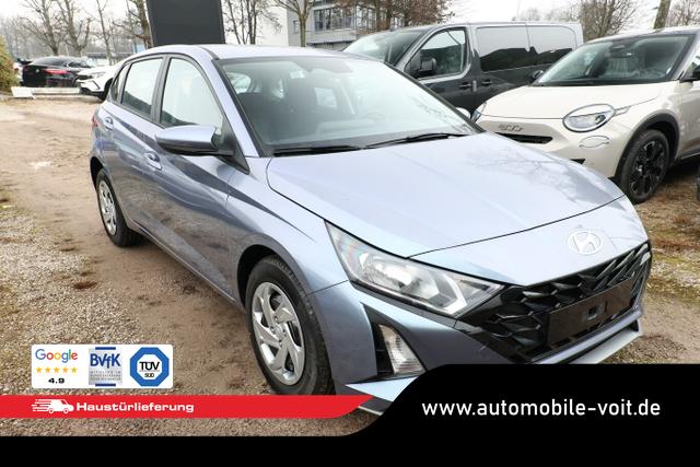 Hyundai i20 Select DCT MY26 Nav Kam PDC Klima Temp CarP 
