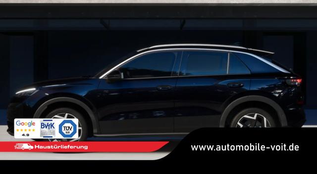 Volkswagen T-Roc R-Line Pano Nav AHK EasyO 5JGar SHZ KAM 