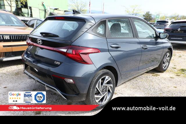 Hyundai i20 Select Navi DigCo 16Z CarPlay Kam PDC Temp 