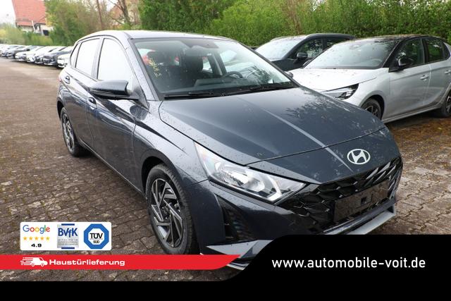 Hyundai i20 Select DCT Nav DigCo 16 CarPlay Kam PDC Temp 