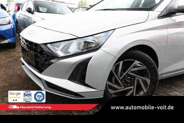 Hyundai i20 Select DCT Nav DigCo 16 CarPlay Kam PDC Temp 