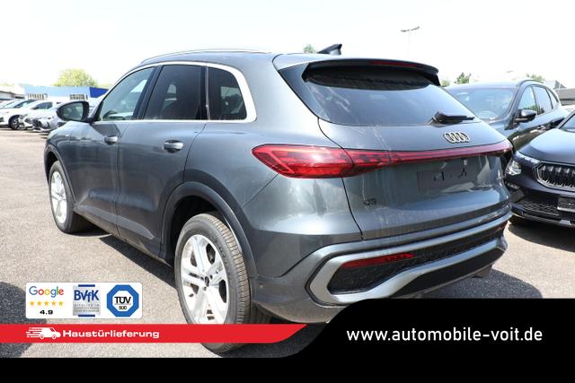 Audi Q5 S line TDI 204 Tech Pano PrivG VirCo+ eHK 19Z 