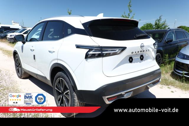 Nissan Qashqai Tekna Pano HUD el.Heckk 360&deg; ACC SHZ Nav 
