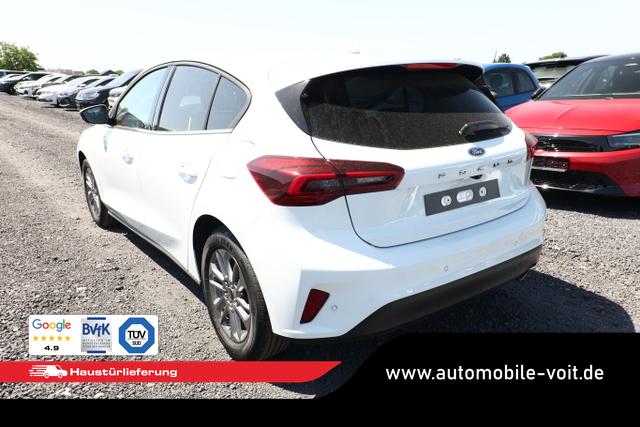 Ford Focus Titanium X ACC Nav LED Kam TotW KeyFree 