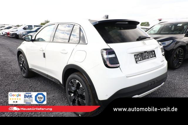Fiat 600 Hybrid La Prima SHZ eHK ACC Nav Kam 360&deg;PDC 