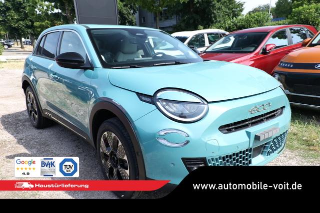 Fiat 600 Hybrid La Prima SHZ eHK ACC Nav Kam 360&deg;PDC 