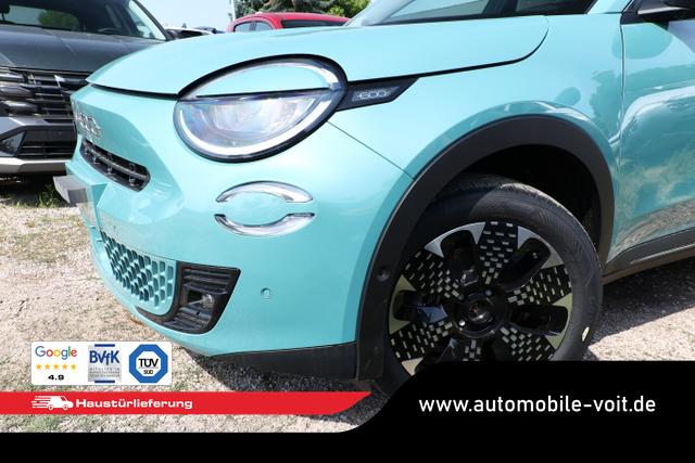 Fiat 600 Hybrid La Prima SHZ eHK ACC Nav Kam 360&deg;PDC 