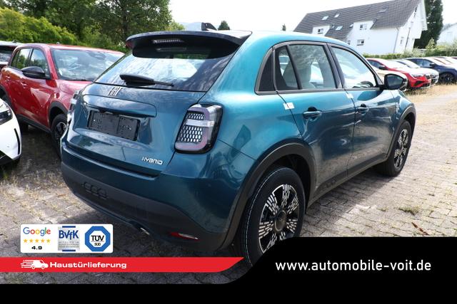 Fiat 600 Icon Hybrid SHZ Keyl Nav Kam 2xPDC LED CarP 