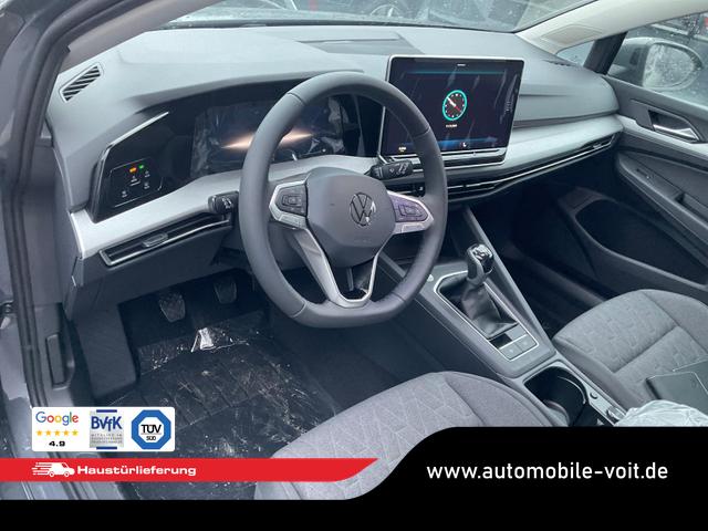 Volkswagen Golf - 1.5 TSI 110 kW VIII Variant Life Facelift, AHK, easyOpen, Kamera, 3-J Garantie