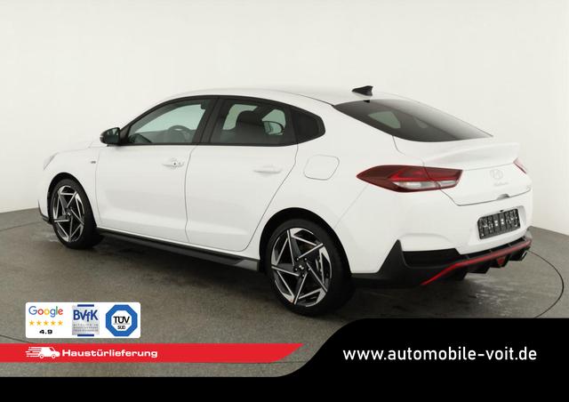 Hyundai i30 N Line 1.5 T-GDI DCT Fastback N-LINE, Navi, 18-Zoll, Kamera, LED, Winter 