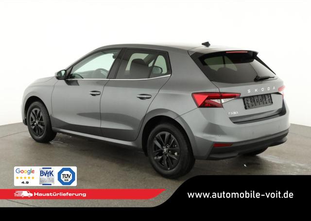 Skoda Fabia Selection 1.0 TSI DSG Selection, 15-Zoll schwarz, Winter, Ladeboden 