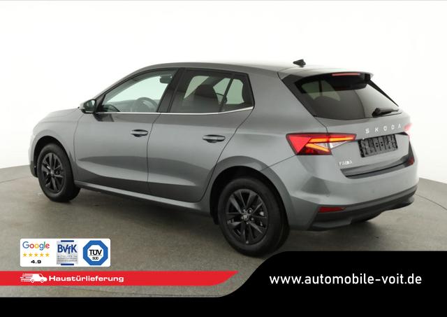 Skoda Fabia Selection 1.0 TSI DSG Selection, KESSY, Kamera, 15-Zoll schwarz, Winter, Ladeboden 