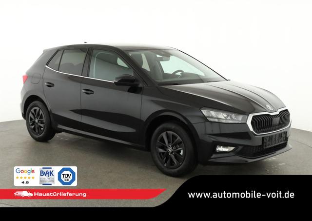 Skoda Fabia - Selection 1.0 TSI DSG Selection, KESSY, Kamera, 15-Zoll schwarz, Winter, Ladeboden