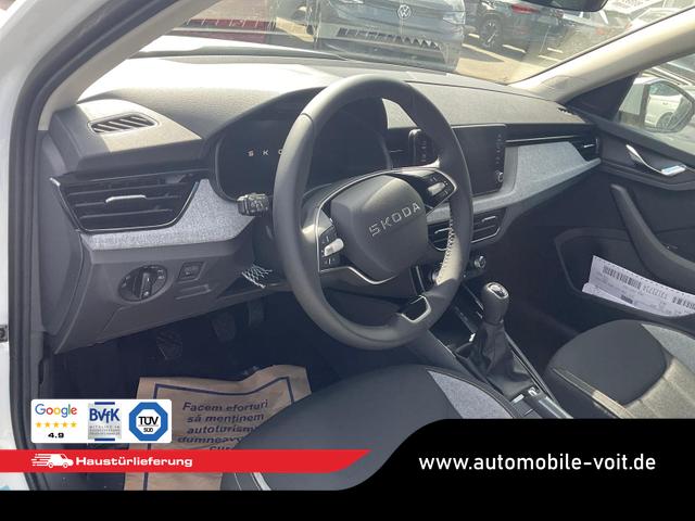 Skoda Kamiq - Selection 1.5 TSI Selection, AHK, LED, Kamera, Winter, Ladeboden, 16-Zoll, 4 J.-Garantie