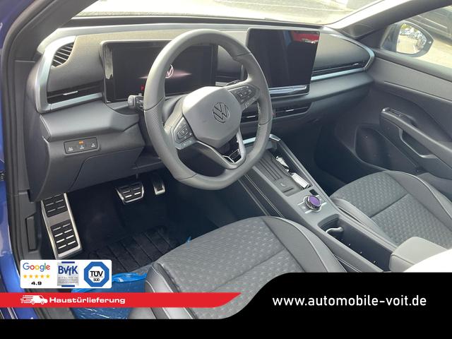 Volkswagen T-Roc - 1.5 eTSI 110 kW R-Line DSG Black, AHK, IQ.Light, Kamera, el. Klappe, 19-Zoll