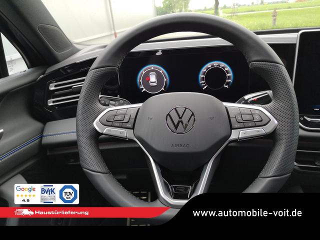 Volkswagen Tiguan 2.0 TDI 110 kW R-Line DSG Head Up Black 360 AHK 