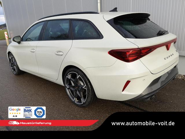 Cupra Leon Sportstourer 2.0 TSI 245 kW 4Drive VZ Kombi 2.0TSI DSG 4x4 AHK GV5 LED el. Hk Pano 