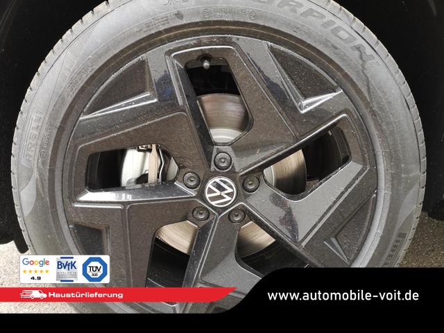 Volkswagen Tiguan 2.0 TDI 110 kW R-Line DSG Head Up Black 360 AHK 